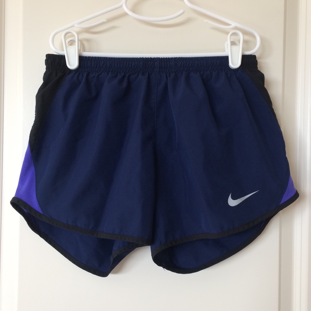 Navy Nike women’s running shorts